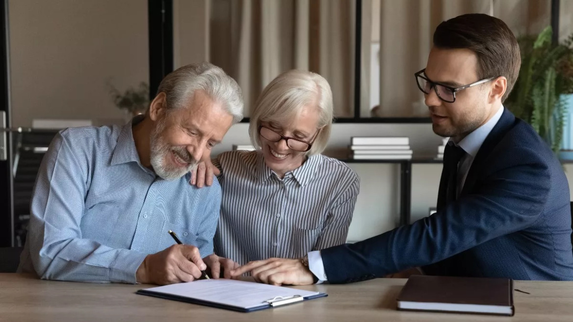 Ιδιωτική ασφάλιση: Τι να προσέχουμε όταν επιλέγουμε ένα επενδυτικό συνταξιοδοτικό πρόγραμμα