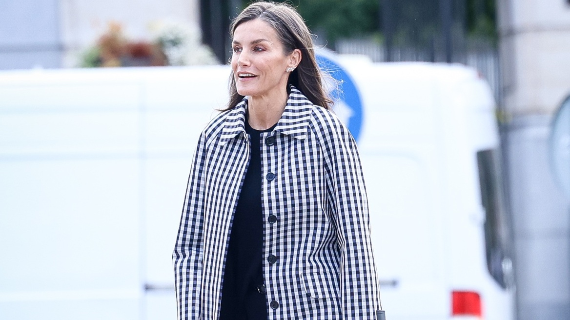 Babies: Τα παπούτσια της βασίλισσας Λετίσια που αξίζουν μια θέση στη ντουλάπα σας
