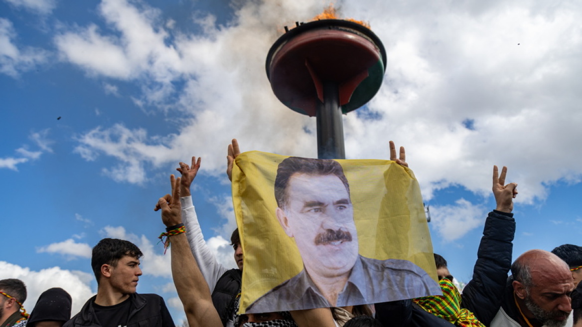 Το φιλοκουρδικό κόμμα ζητά αποφυλάκιση πολιτικών κρατουμένων πριν τον Ιούνιο
