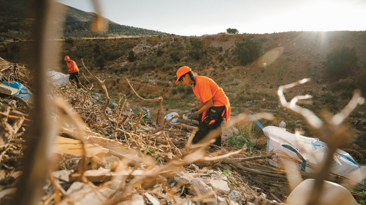 Ιδρυμα Αθανάσιος Κ. Λασκαρίδης: Ο «Κυκλώνας» σάρωσε 3,6 τόνους σκουπιδιών από τα φυσικά τοπία της Μεσσηνίας, σε δύο ημέρες