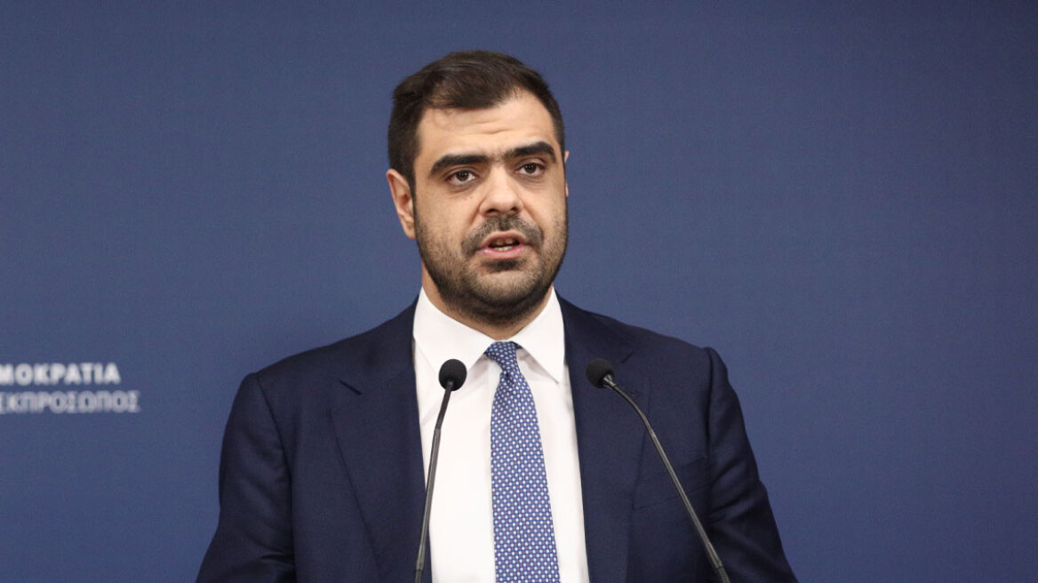 Μαρινάκης για άρση μονιμότητας δημοσίων υπαλλήλων: Θα συζητηθεί στο πλαίσιο της Συνταγματικής Αναθεώρησης, αν θα φτάσουμε εκεί