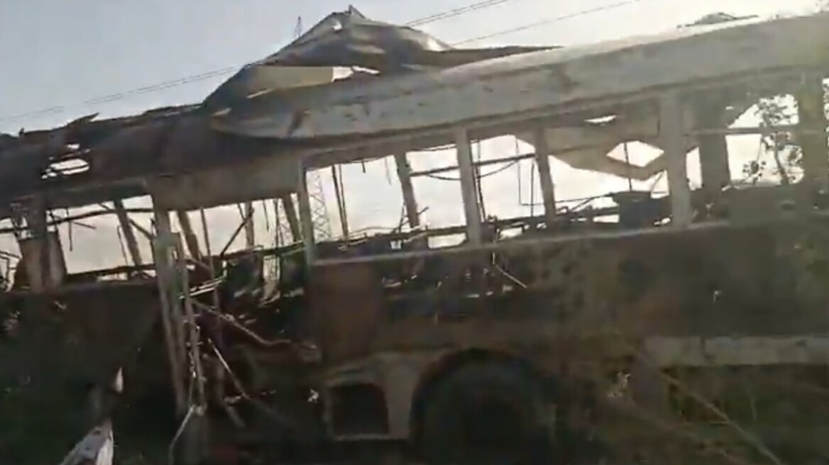 Πακιστάν: Τέσσερα παιδιά σκοτώθηκαν σε επίθεση σε σχολικό λεωφορείο στο Βελουχιστάν