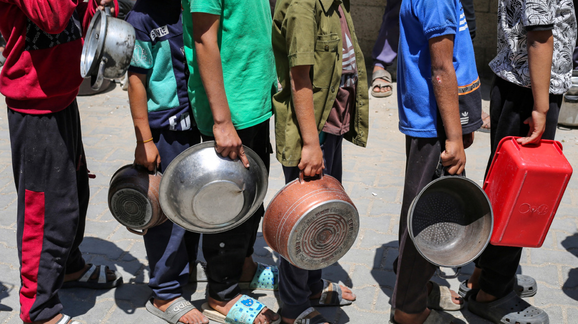 ΕΕ και Ισραήλ συμφώνησαν στην  αύξηση των φορτηγών μεταφοράς ανθρωπιστικής βοήθειας στη Γάζα