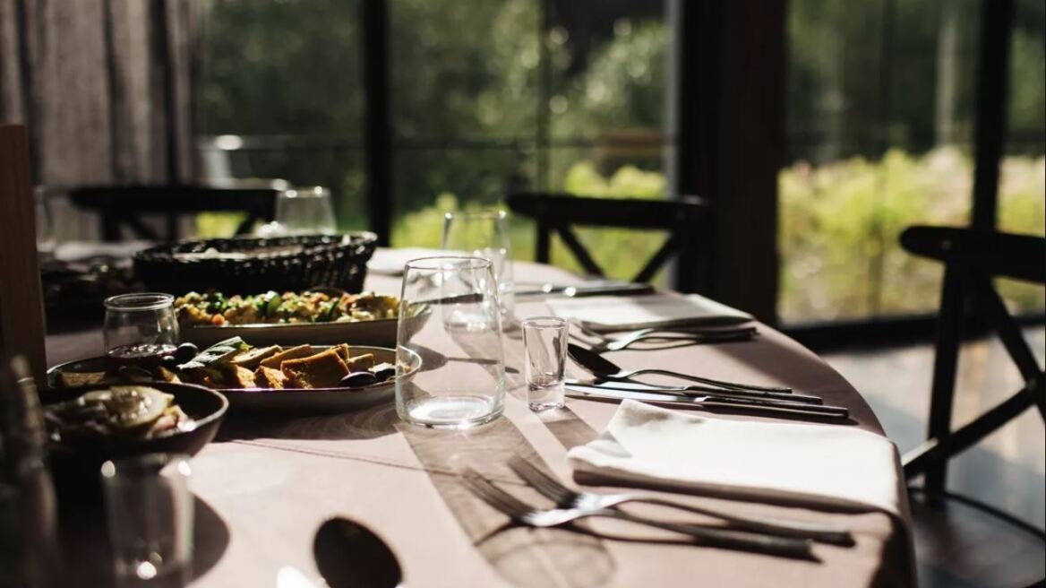 Τα δύο εστιατόρια στην Ελλάδα όπου είναι άθλος να βρεις τραπέζι