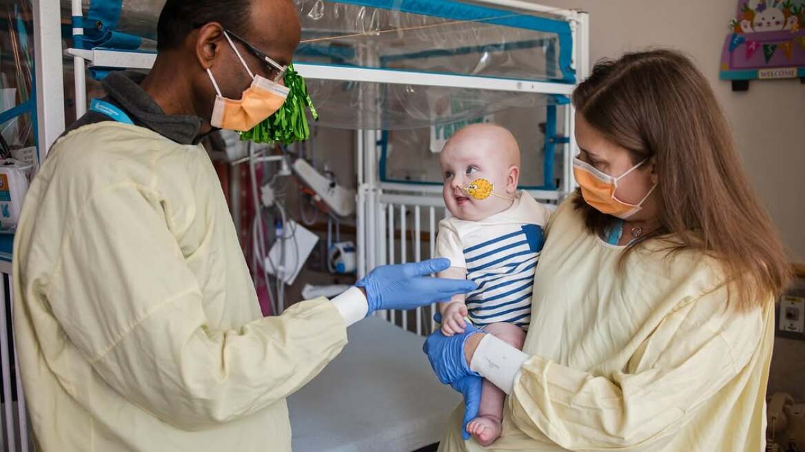 Εξατομικευμένη γενετική μέθοδος φαίνεται να θεραπεύει εντελώς μωρό με σπάνια, σοβαρή διαταραχή
