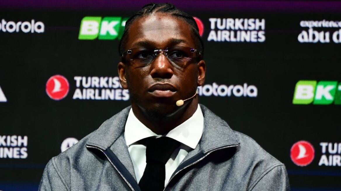 Ο Ναν διοργάνωσε καμπ στο Σικάγο: «Να είμαι σαν μεγαλύτερος αδερφός για τα παιδιά»
