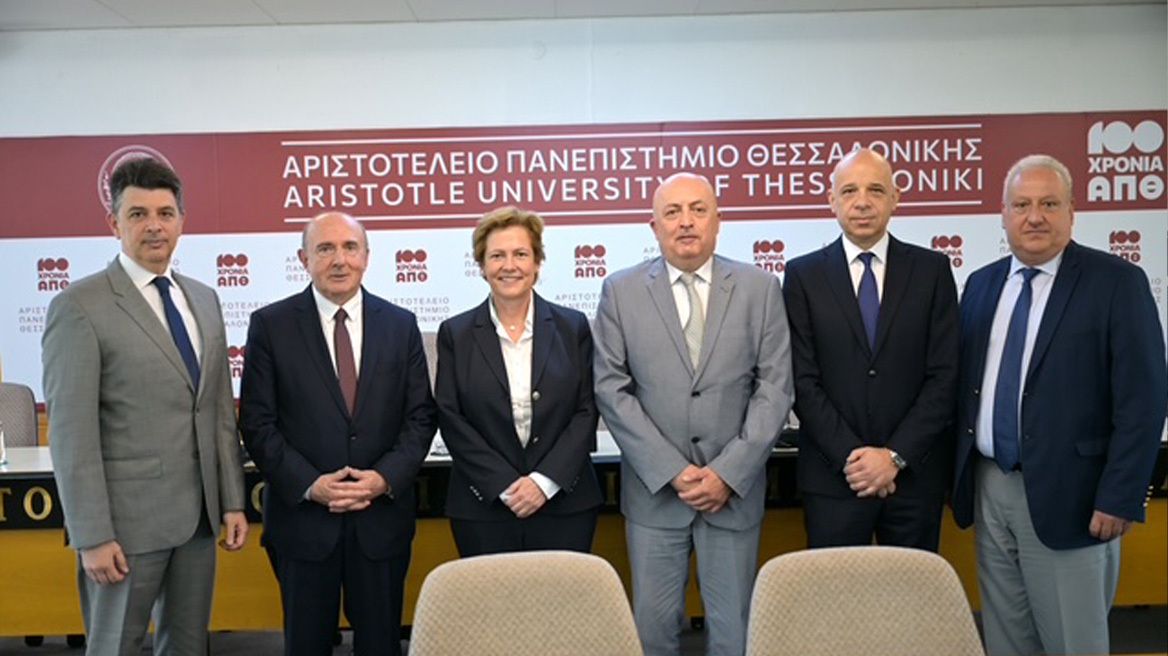 Δωρεά ακινήτου στο ΑΠΘ από την οικογένεια Λάτση - Νέο «σπίτι» για το Τμήμα Κινηματογράφου