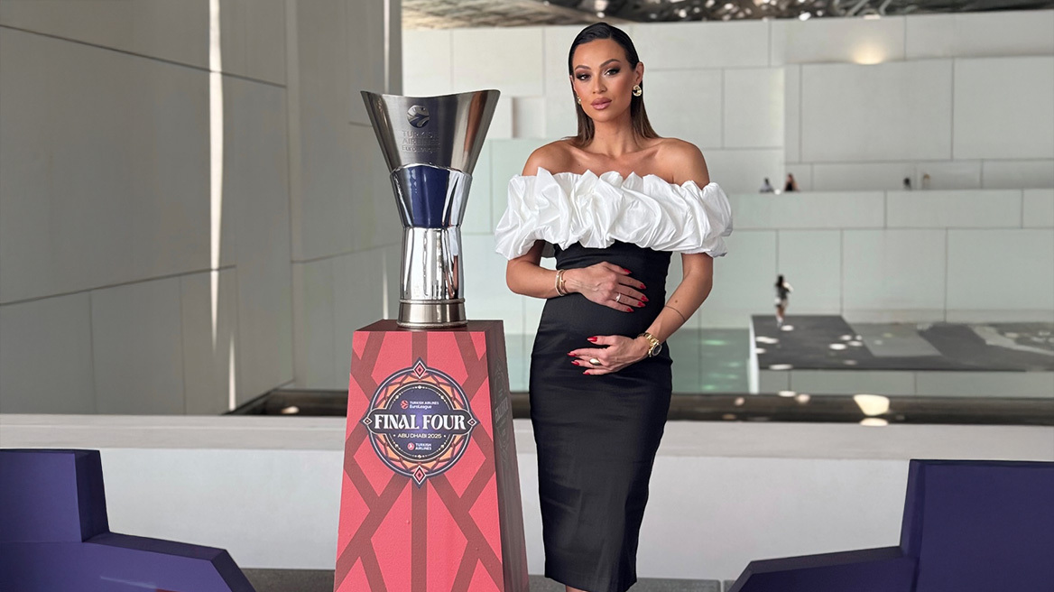 Άμπου Ντάμπι 2025: H εγκυμονούσα Δώρα Παντέλη για να καλύψει live το Final 4 της Euroleague 