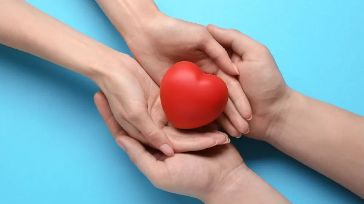 «Ξύπνησε λίγο πριν την αφαίρεση των οργάνων του» – Τα Organmeetings διαλύουν τους μύθους για τις μεταμοσχεύσεις