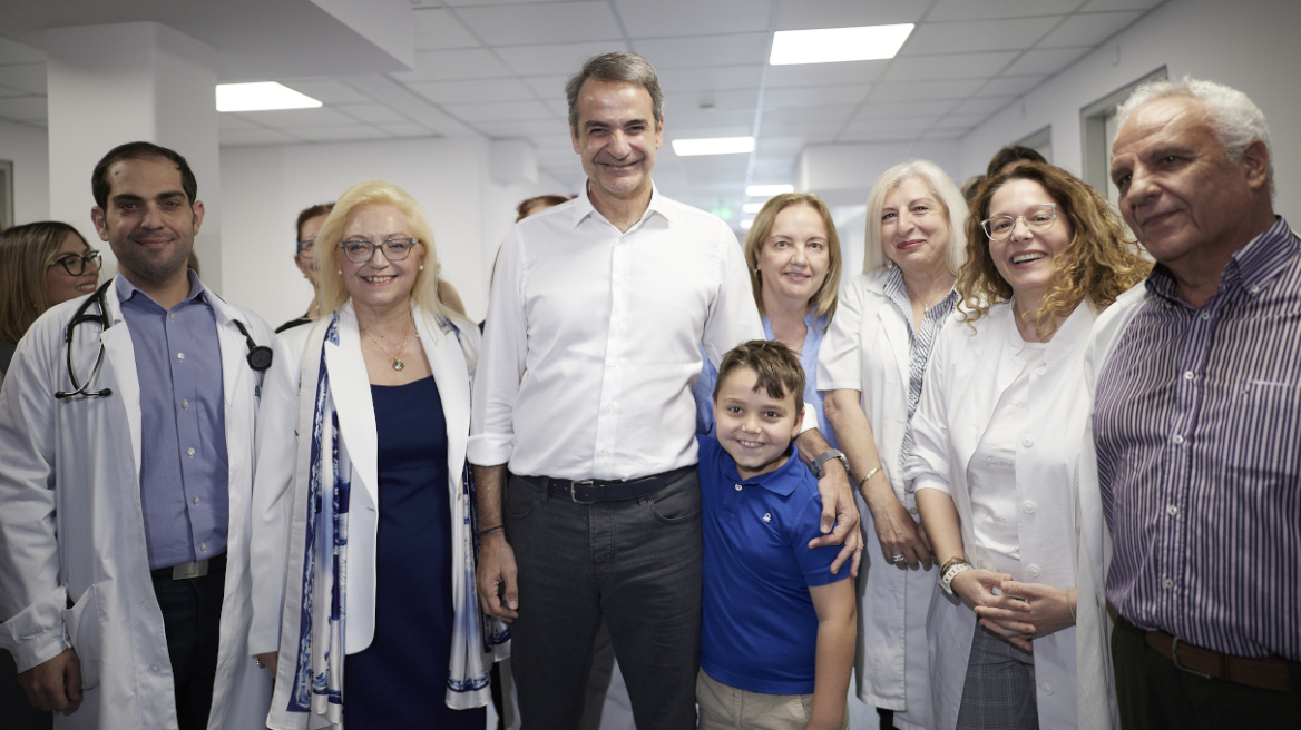 ﻿Το πριν και το μετά του Κέντρου Υγείας στα Μέγαρα που εγκαινίασε ο Μητσοτάκης - «Στο τέλος της τετραετίας θα μιλάμε για ένα νέο ΕΣΥ»