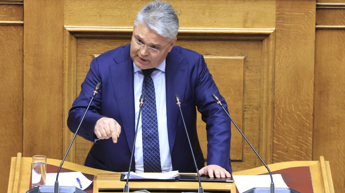 Σκληρή απάντηση της ΝΙΚΗΣ στους 45 διαφωνούντες: «Απατεωνιές και υπονομευτές πίσω από την επιστολή»