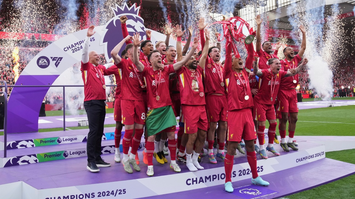 Η αποθέωση της Λίβερπουλ: Η κούπα της Premier League στα χέρια των «κόκκινων» - Έγραψε ιστορία ο Τσιμίκας - Βίντεο 

