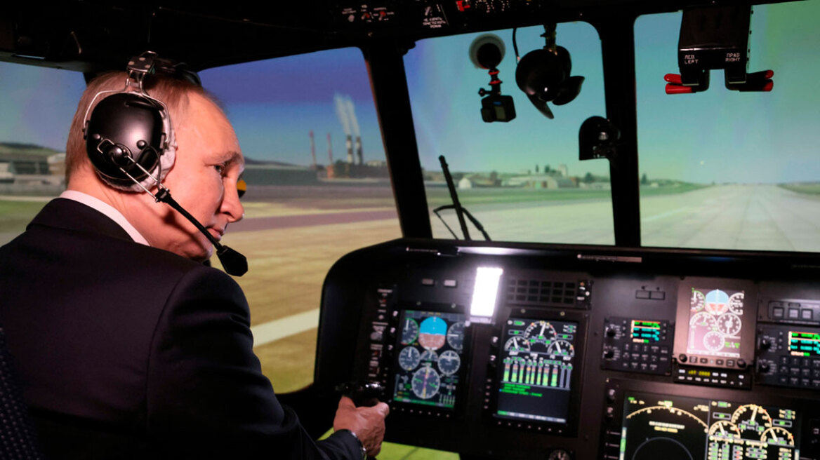 Ουκρανικά drones προσπάθησαν να καταρρίψουν το ελικόπτερο του Πούτιν πάνω από το Κουρσκ, λέει Ρώσος στρατιωτικός
