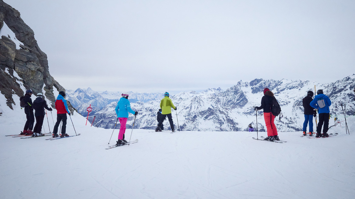 Ελβετία: Πέντε σκιέρ εντοπίσθηκαν νεκροί στο όρος Ρίμπφισορν