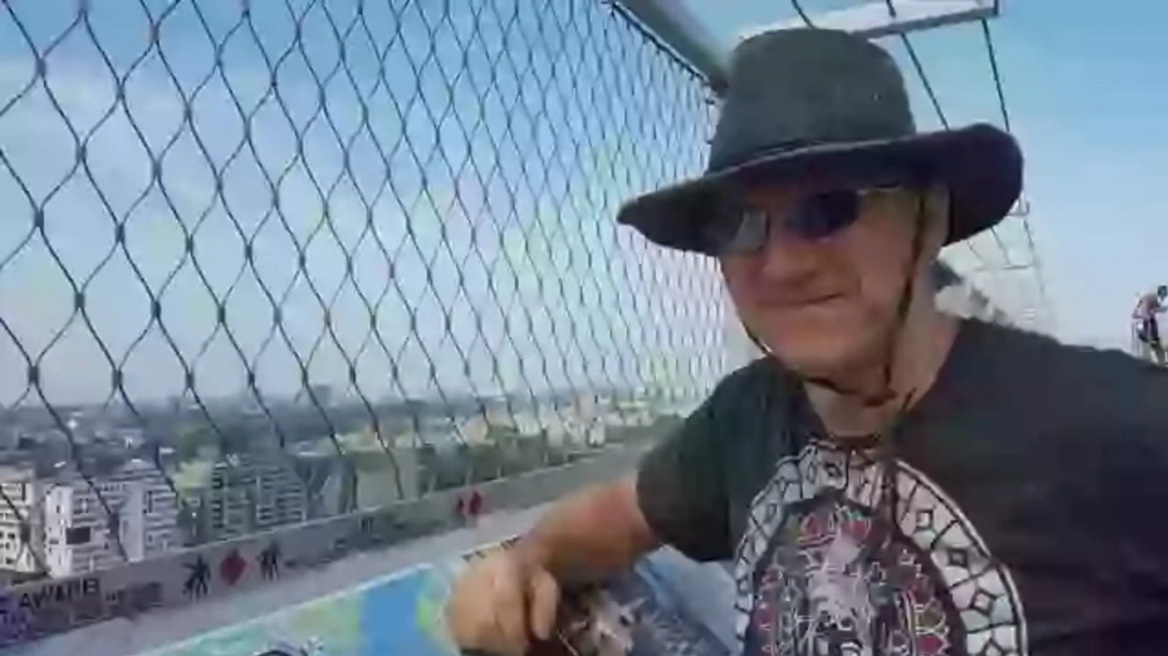 Έχει δοκιμάσει 182 διαφορετικά ναρκωτικά και αποκαλύπτει ποια ήταν η χειρότερη εμπειρία (vid)