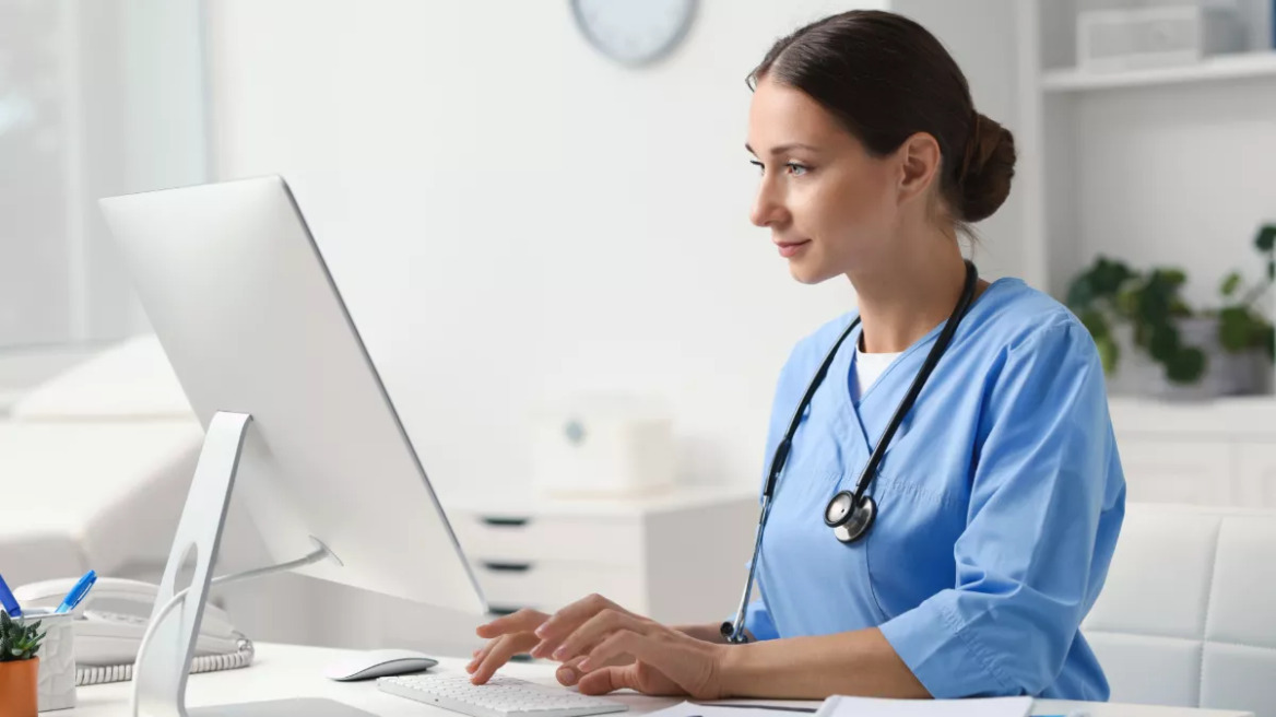 Νοσηλευτές: Πότε θα μπουν στα βαρέα και ανθυγιεινά; Τι δήλωσε ο Άδωνις Γεωργιάδης
