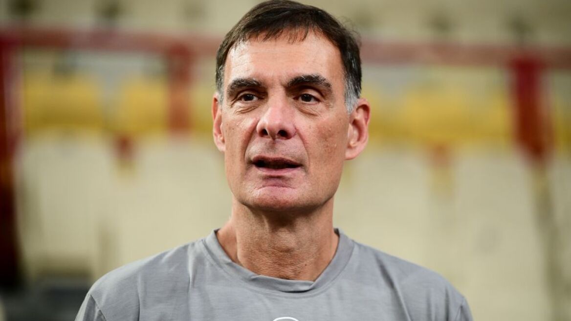 Μπαρτζώκας: «Είναι πολύ σημαντικό το πρωτάθλημα για τον Ολυμπιακό, δεν με επηρεάζουν όσα γράφονται»