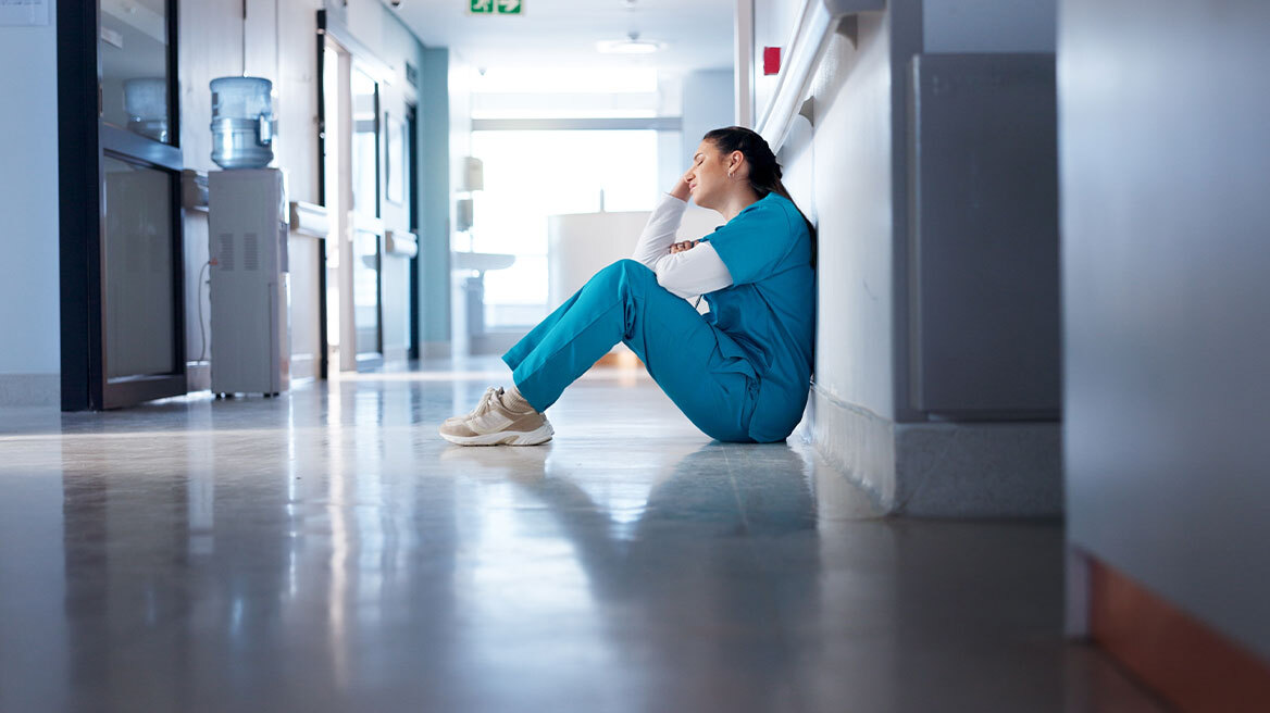 «Κόλαση» η ζωή νεαρής γιατρού στη Θεσσαλονίκη από stalker ασθενή της - Καταδικάστηκε σε φυλάκιση 4 ετών ο 40χρονος