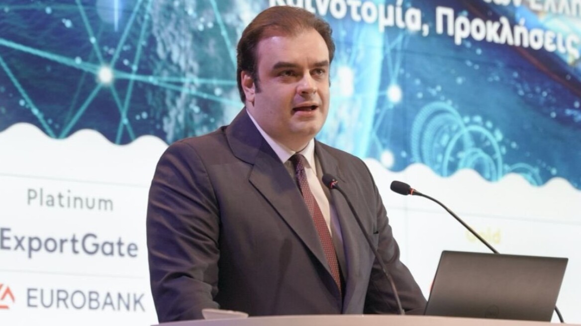 Πιερρακάκης: Το εξαγωγικό αποτύπωμα είναι και εθνικό αποτύπωμα - Oι ελληνικές εταιρείες μπορούν να γίνουν ακόμα πιο ανταγωνιστικές στη διεθνή αγορά