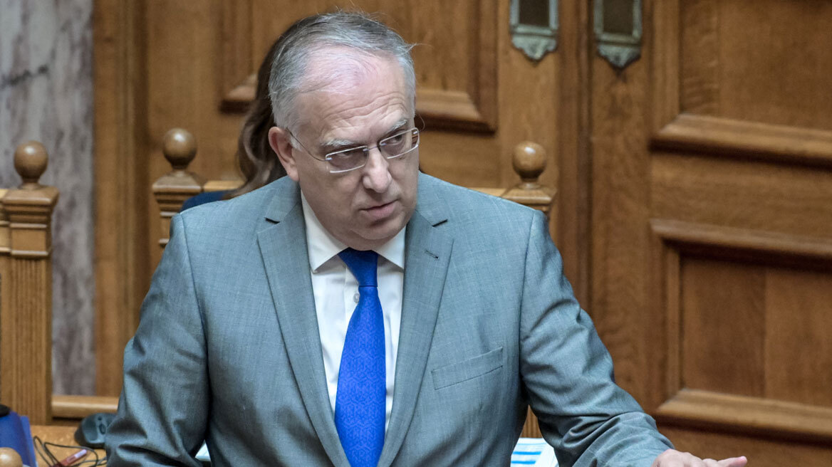 Βουλή: Ψηφίστηκε ο νέος αναπτυξιακός νόμος - Πόροι άνω του €1 δισ. τα επόμενα δύο χρόνια για την ελληνική επιχειρηματικότητα