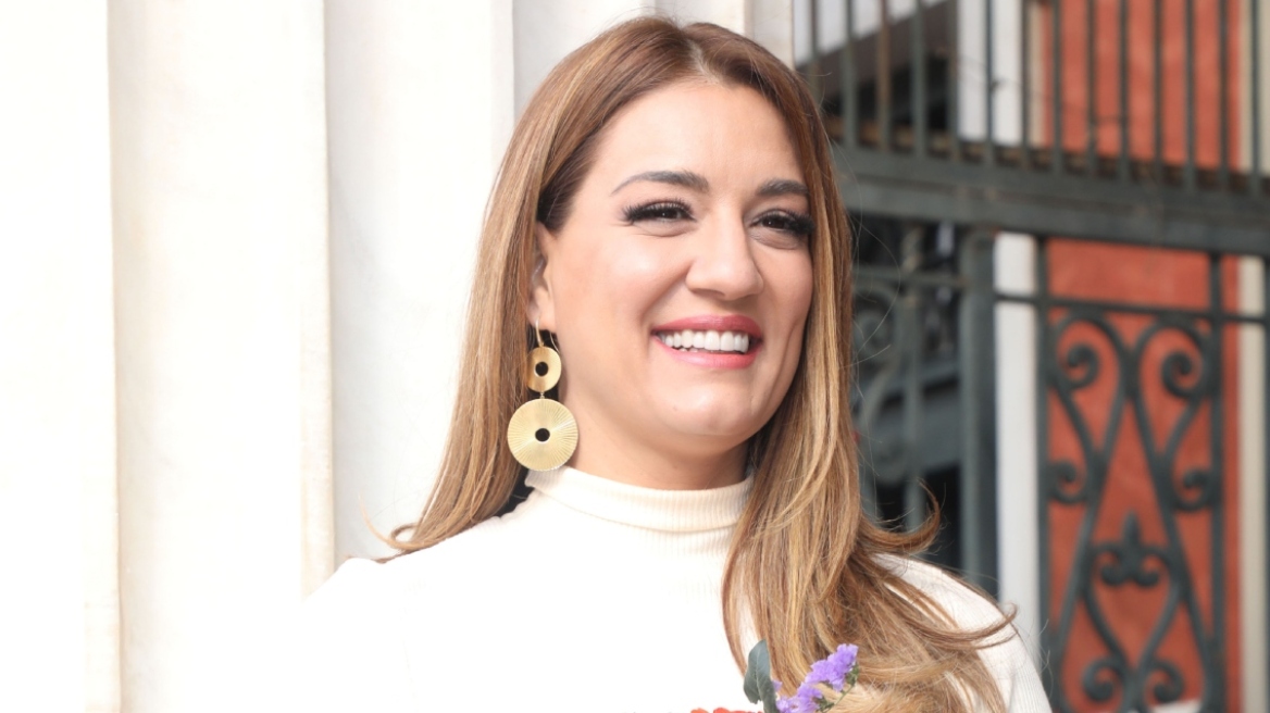 Ελίνα Παπίλα: Τώρα που έχω μάθει να απαντάω σε κακεντρεχή σχόλια, θα επέστρεφα στην τηλεόραση