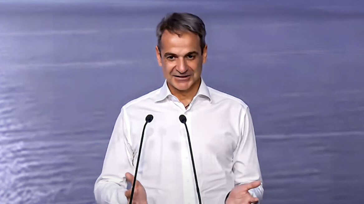 Μητσοτάκης από Αλιβέρι: Θα στηρίζουμε την καινοτομία που δημιουργεί θέσεις εργασίας - Η αναφορά στον Κωνσταντίνο Μητσοτάκη και τον «λαϊκισμό των κρατικοποιήσεων»