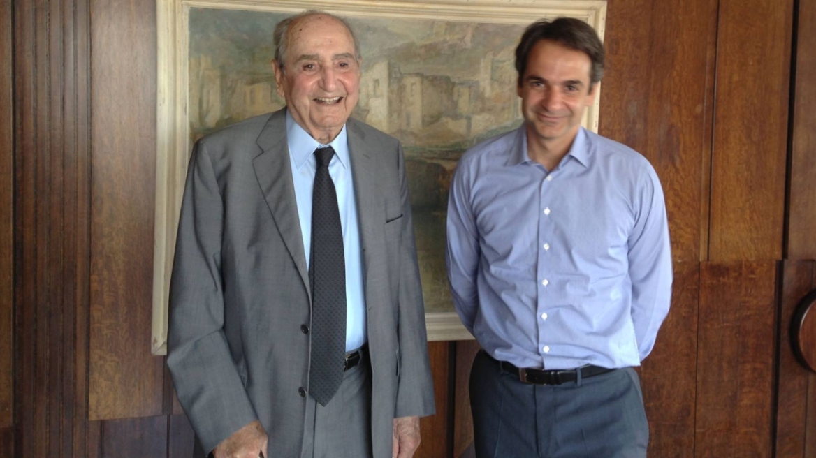 Κυριάκος Μητσοτάκης: Η ανάρτηση για τον Κωνσταντίνο Μητσοτάκη 8 χρόνια από τον θάνατό του - «Πάντα παρών»