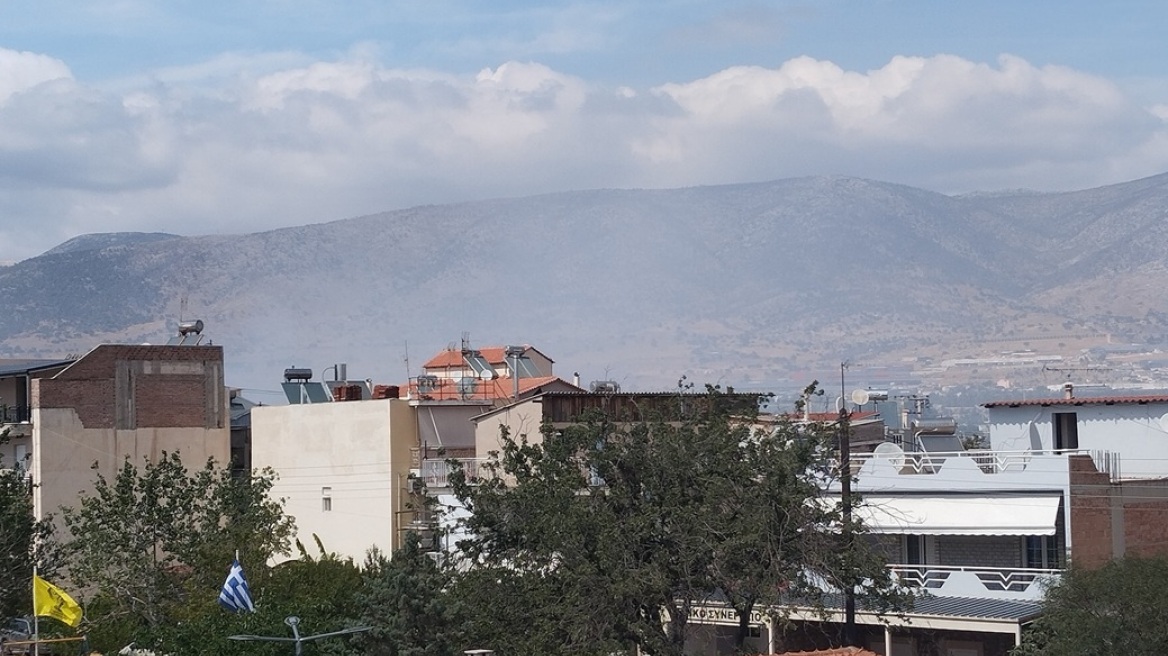 Χωρίς ενεργό μέτωπο η φωτιά στον Ασπρόπυργο