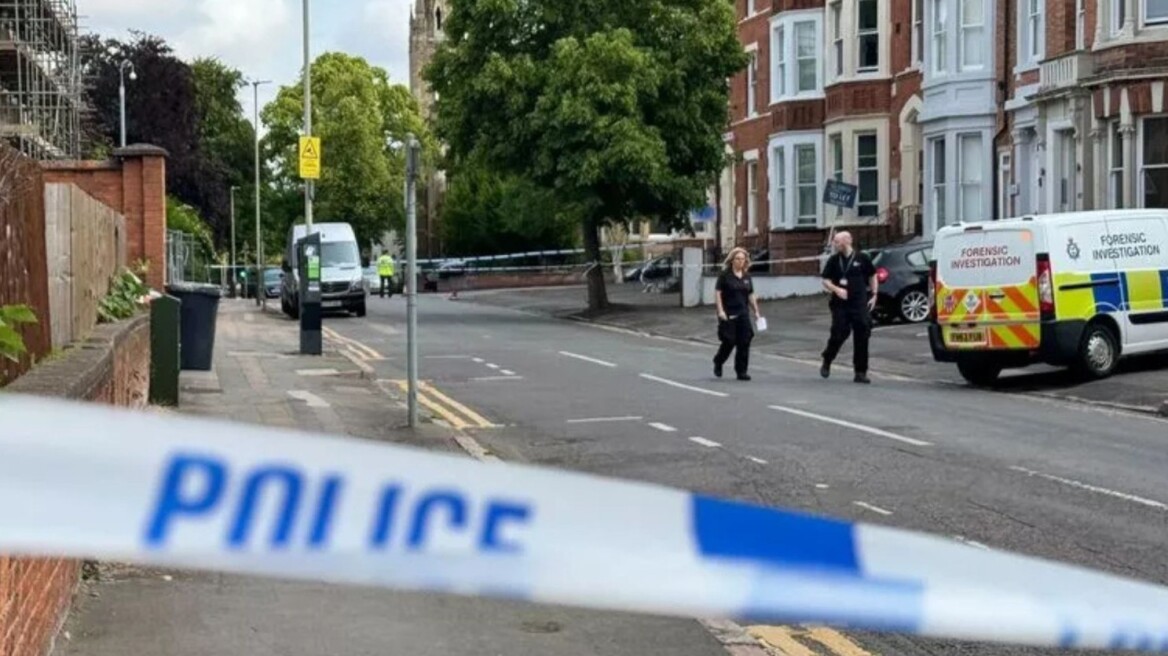 Βρετανία: Σύλληψη στο Λέστερ: Οδηγός παρέσυρε πεζούς μετά από διαπληκτισμό - Τέσσερις τραυματίες


