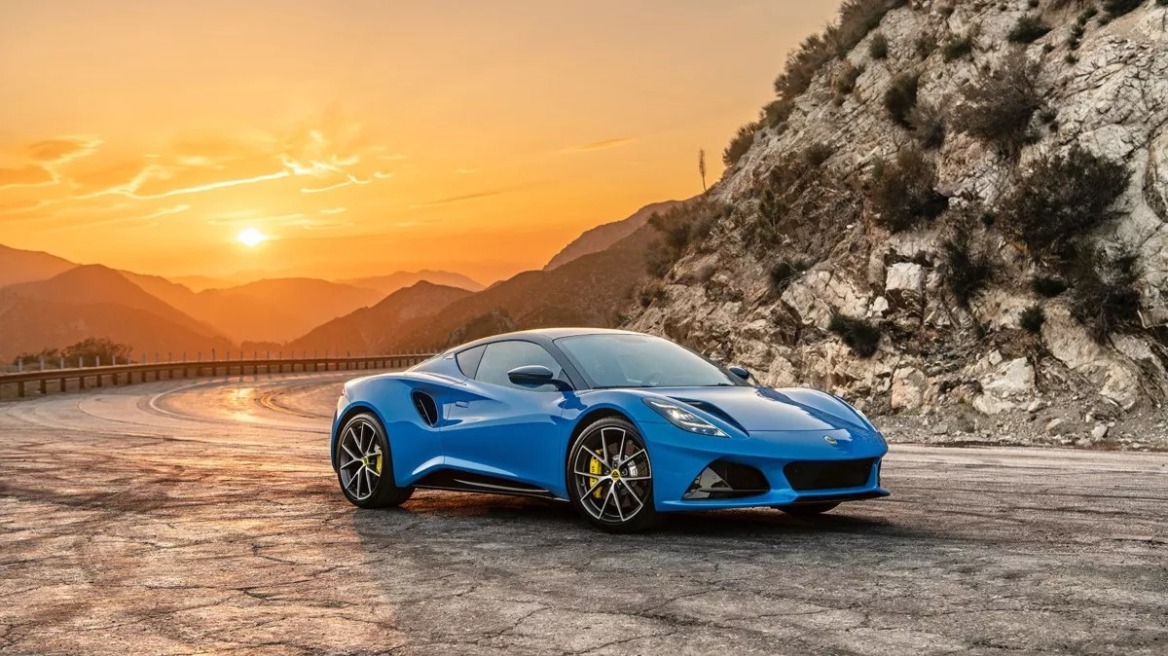 Με τον V8 της AMG η Lotus Emira