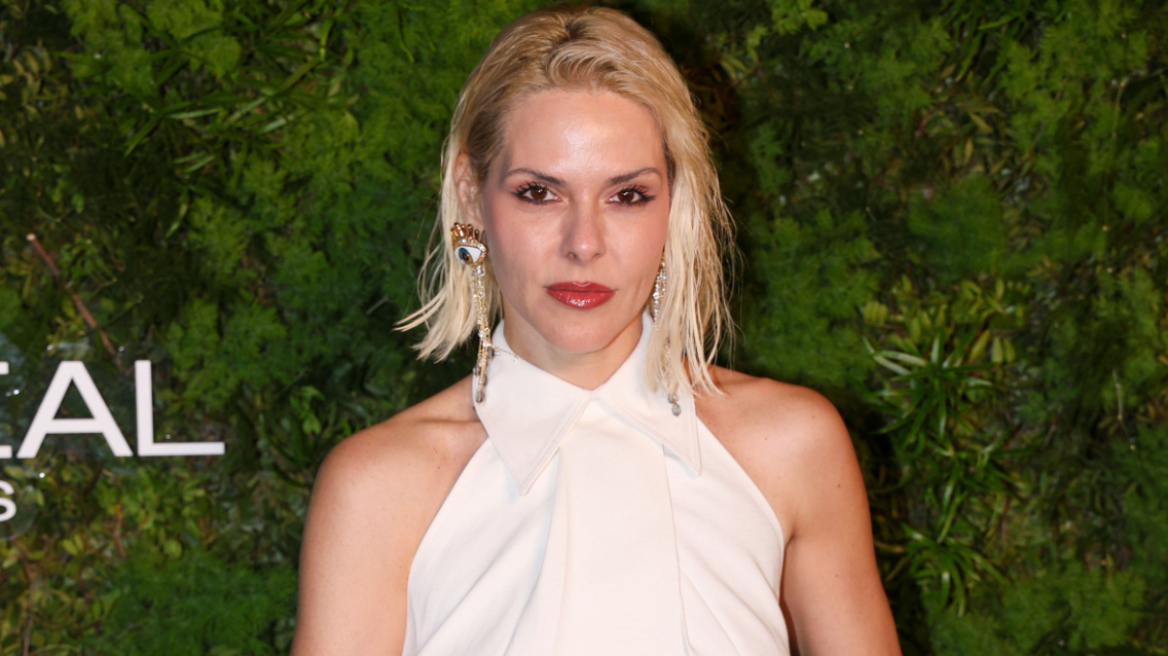 Η Έλενα Γαλύφα εξήγησε πώς εξαπατήθηκε από χάκερ που παρίστανε τον Λάκη Γαβαλά