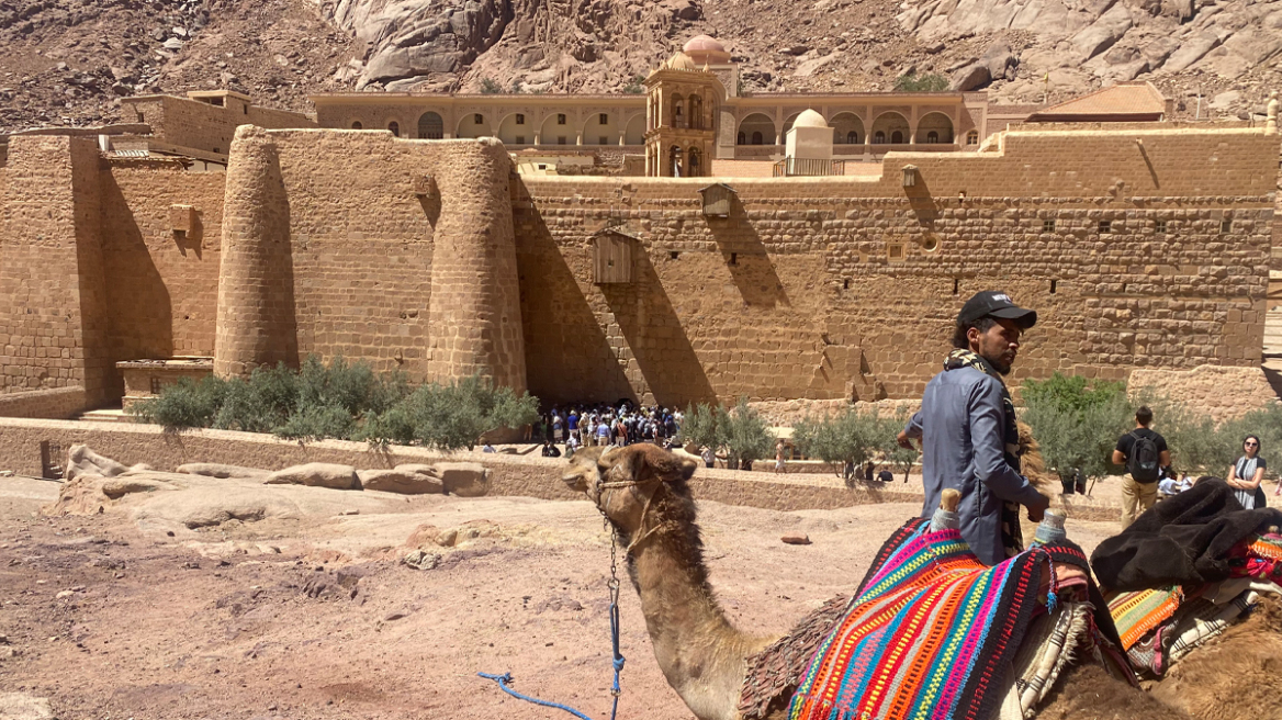 Μονή Σινά: Οι «κόκκινες γραμμές» της ελληνικής αποστολής στο Κάιρο - Οι μύχιοι πόθοι των Αιγυπτίων να την κάνουν super resort