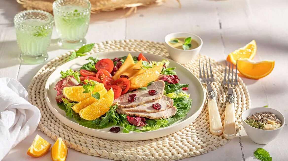 Τι νόστιμο να φάμε όταν δεν αντέχουμε απ' τη ζέστη