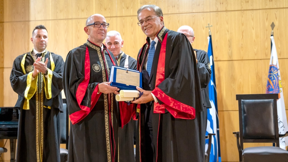 O Γκίκας Χαρδούβελης αναγορεύθηκε επίτιμος διδάκτορας του Πανεπιστημίου Μακεδονίας 
