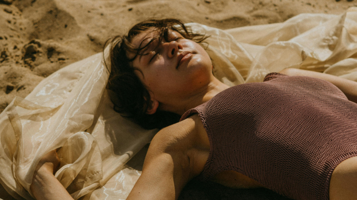 Self Tan: Βρήκαμε τα καλύτερα αυτομαυριστικά προϊόντα για το πρόσωπο και το σώμα
