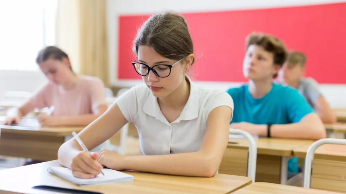 Πριν φύγεις από το σπίτι για τις Πανελλήνιες, ακολούθησε αυτές τις 3 συμβουλές