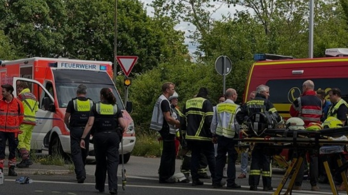 Γερμανία: Αυτοκίνητο έπεσε σε γκρουπ μαθητών δημοτικού στην Κολωνία - Τέσσερις τραυματίες