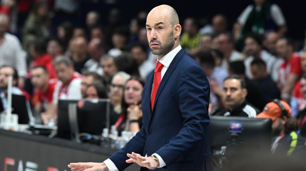 Σπανούλης: «Κουρασμένοι είναι οι γονείς που δουλεύουν να ταΐσουν τα παιδιά τους»