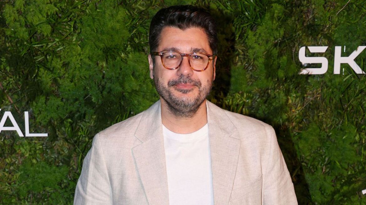 Ο Λάμπρος Κωνσταντάρας απαντά για τον καβγά με την Ελένη Τσολάκη: «Δεν υπάρχει κάτι από πίσω»