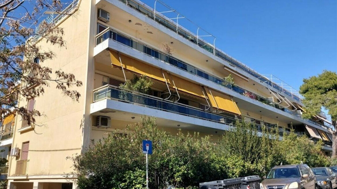 Carouzos: «Κληρώνει» για ένα από τα τελευταία ακίνητα της εμβληματικής εταιρείας ένδυσης