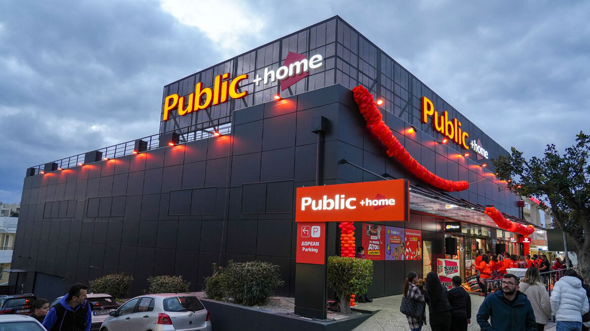 Public: Αναπτύσσει το δίκτυο καταστημάτων με 3 νέα μεγάλα καταστήματα εντός του έτους