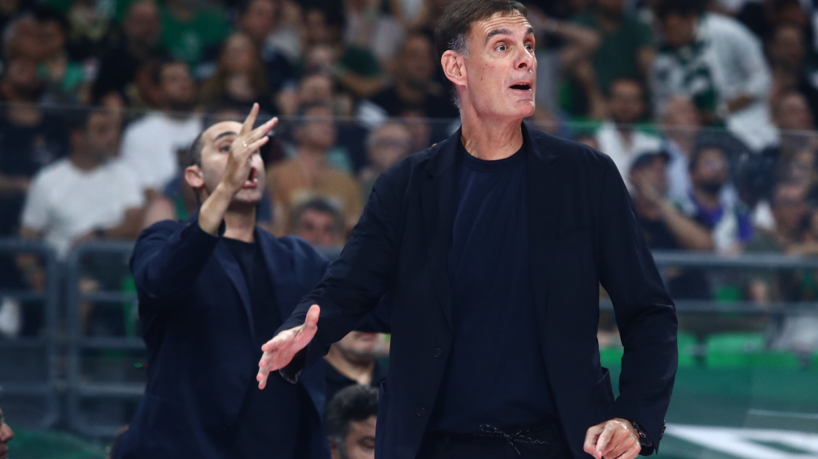 Γιώργος Μπαρτζώκας: Ξεπέρασε τον Γιάννη Ιωαννίδη σε νίκες στα playoffs της Basket League στον πάγκο του Ολυμπιακού 