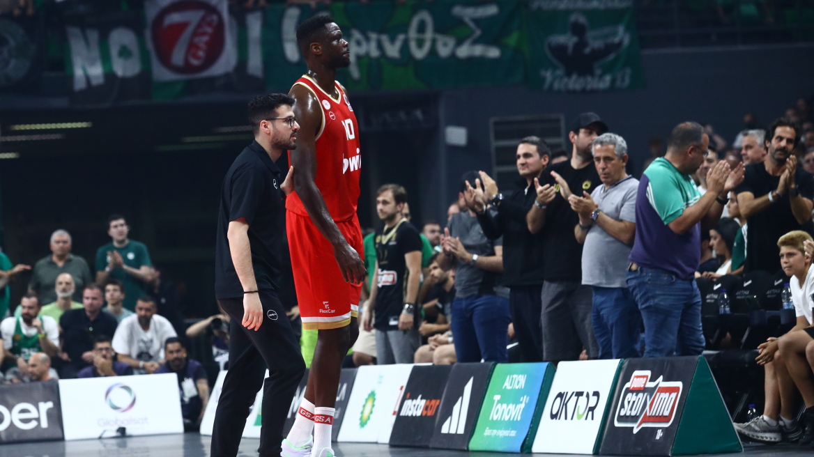 Παναθηναϊκός για Φαλ: «Η ΚΑΕ εύχεται ταχεία ανάρρωση στον αθλητή του Ολυμπιακού»
