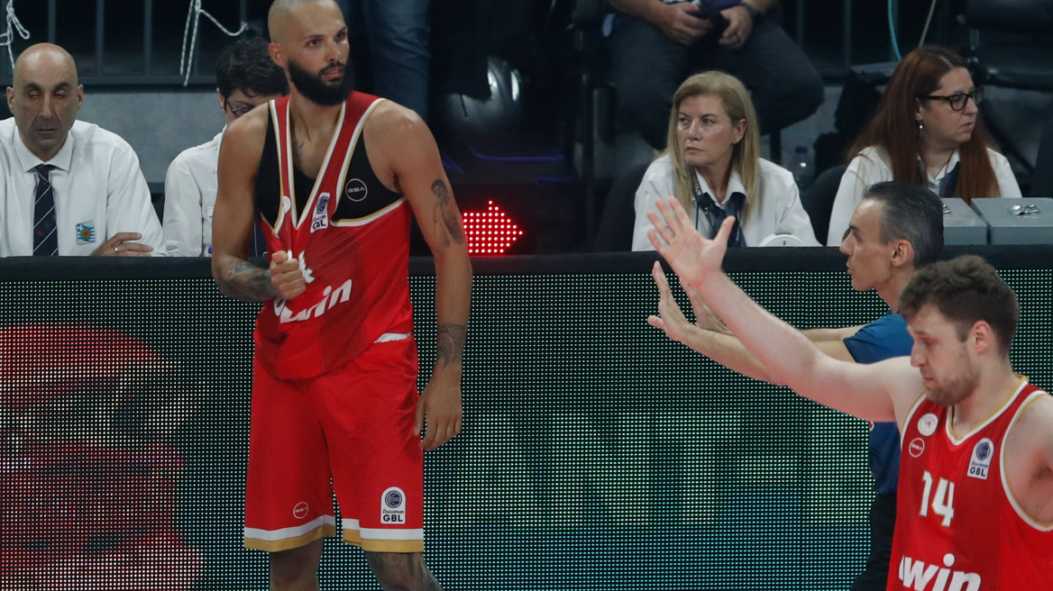 KAE Παναθηναϊκός για Φουρνιέ: Πέρασε μια ημέρα από τον δημόσιο... αυνανισμό αλλά δεν υπάρχει δήλωση αποδοκιμασίας από τον Ολυμπιακό 