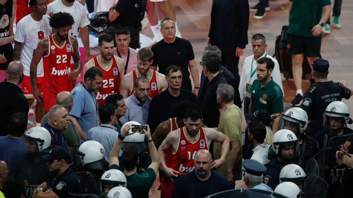 Η ΚΑΕ Ολυμπιακός καταγγέλει διπλή απόπειρα βιαιοπραγίας εναντίον του Μπαρτζώκα στο ΟΑΚΑ - Βίντεο 
