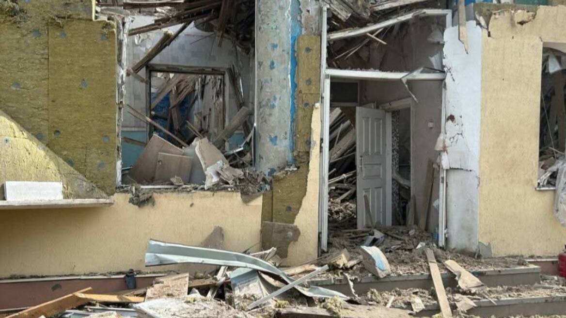 Πόλεμος στην Ουκρανία: Ένας νεκρός από ρωσικό βομβαρδισμό στο Ντνιπροπετρόφσκ - Έκλεισαν αεροδρόμια στη Μόσχα λόγω drones