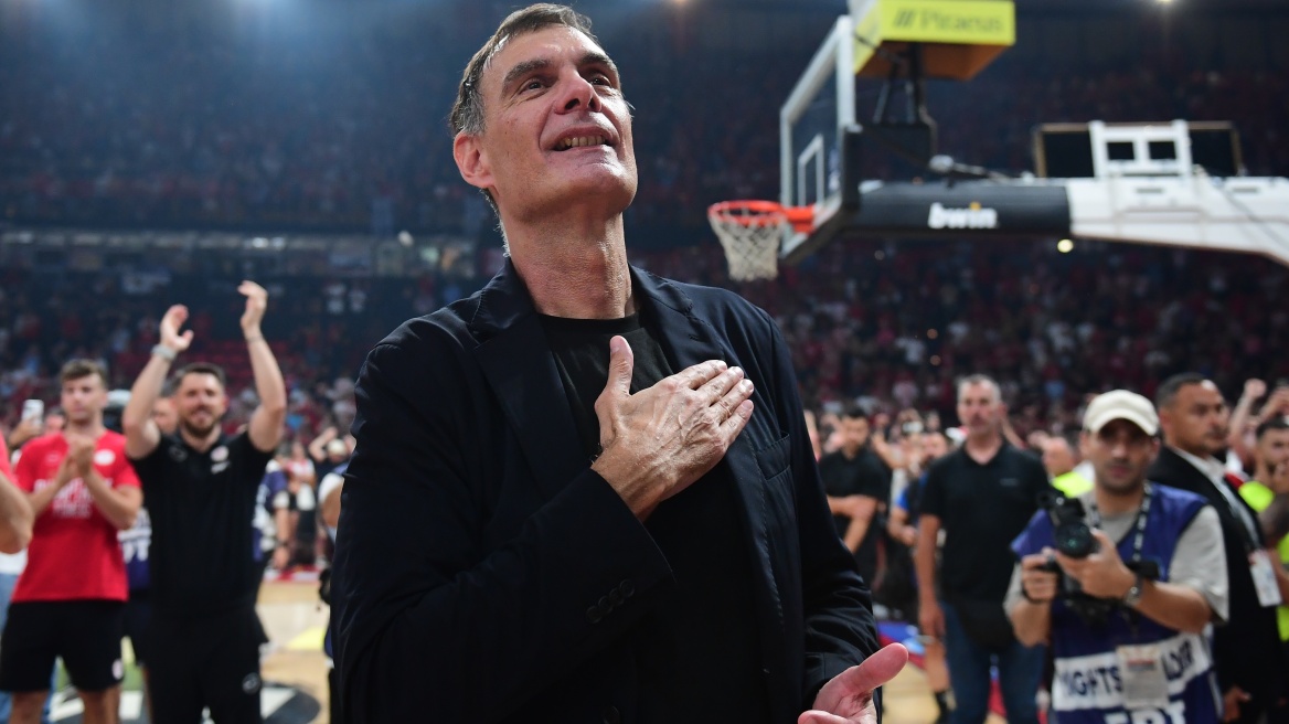 Μπαρτζώκας: «Σκέφτηκα ότι ίσως δεν πρέπει να συνεχίσω στον Ολυμπιακό - Δεν ήθελα να φέρω τη διάσπαση» - Βίντεο 
