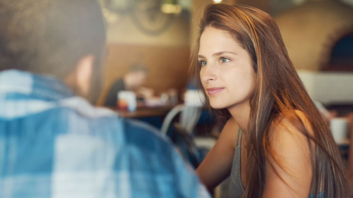 Οι γυναίκες τελικά προτιμούν νεότερους άντρες;