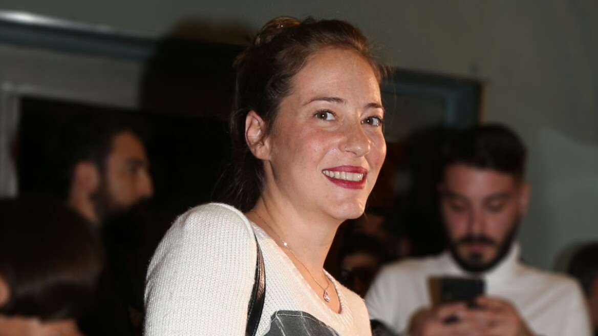 Αλεξάνδρα Ούστα: Υποτιμούσαν τη νοημοσύνη μου, όταν προσπαθούσαν να με φωτογραφίσουν στην παραλία με την οικογένειά μου 