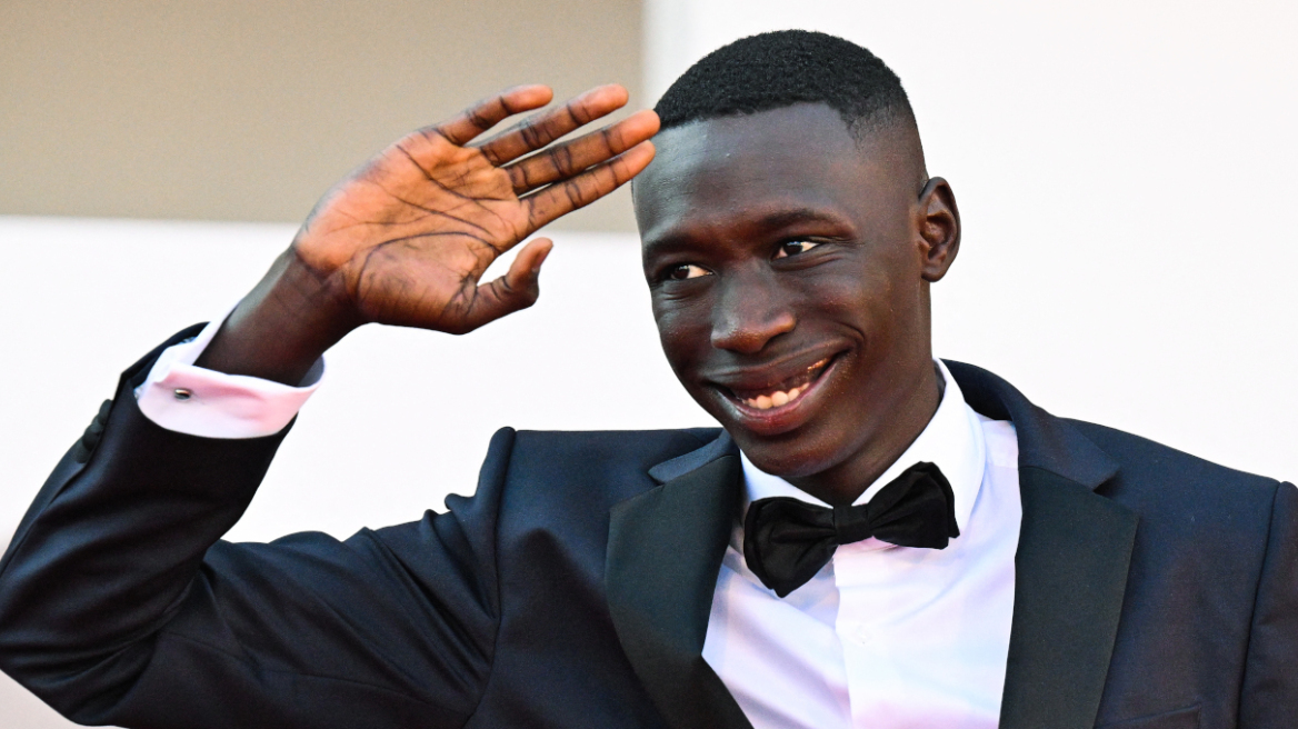 Έφυγε από τις ΗΠΑ ο πιο διάσημος TikToker στον πλανήτη Khaby Lane – Συνελήφθη λόγω ληγμένης βίζας